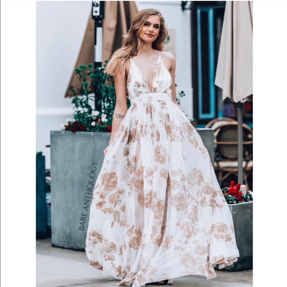 Showstopper! Velvet floral tulle maxi white dress - Picture 4 of 8